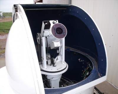 A telescope in the SAM instrument tracks the sun and its surrounding “aureole”—the whitish area right around the sun. These measurements provide an indication of the size and thickness of particles that scatter the sun’s light, which is important for understanding how the atmosphere affects incoming solar radiation.