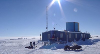 With dining facilities and communications gear, the “Big House” at Summit Station serves as the central gathering area for site researchers. (Photo courtesy Summit Station.)