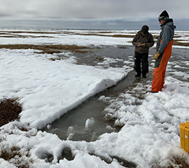 Alaskan Campaign Digs Into Snowmelt and Surface Effects on Local Energy Balance