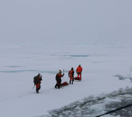 Polarstern Returns to the MOSAiC Floe